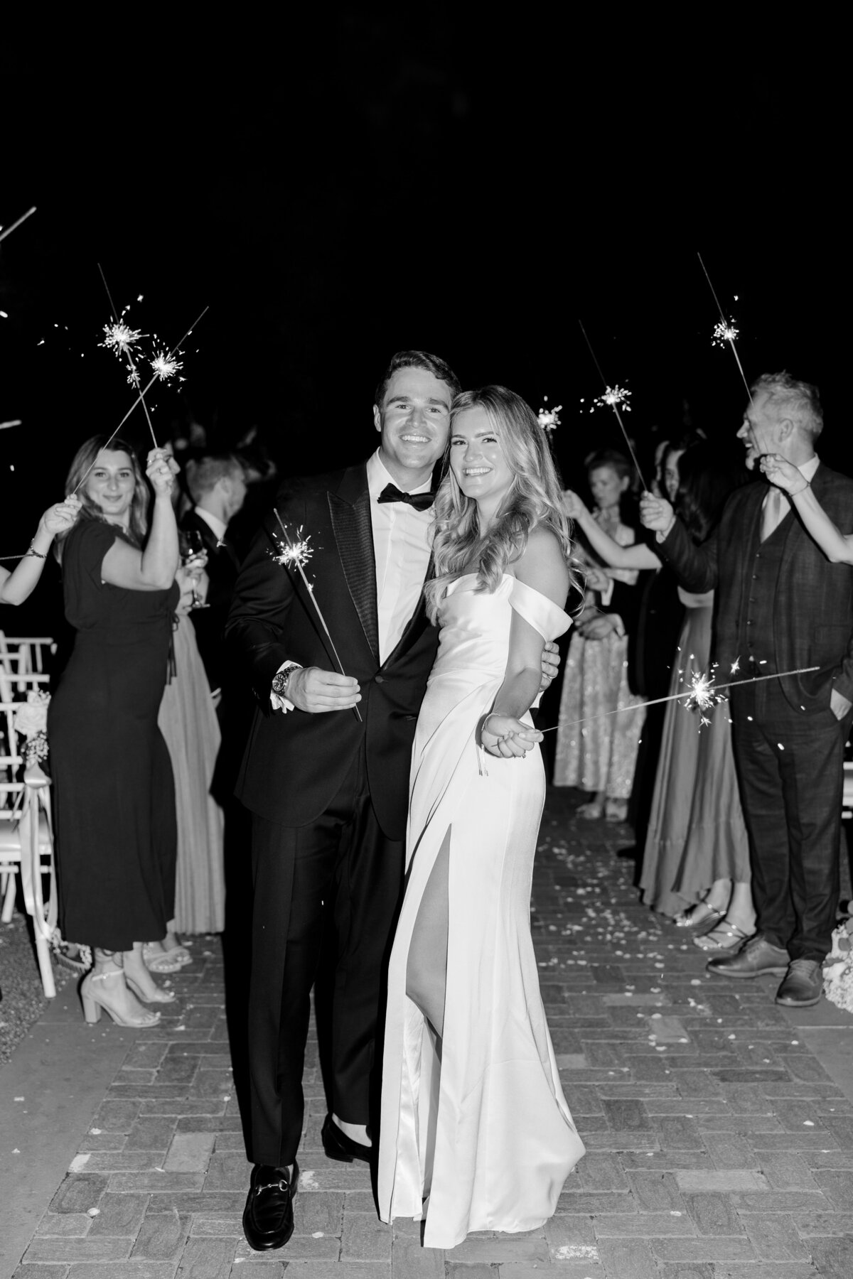 Lyra_Cullen_Wedding_Sneak_Peeks-80