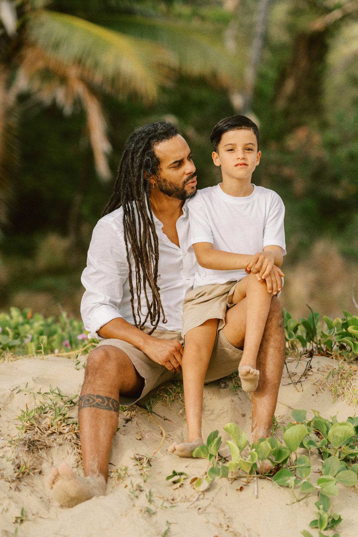 ellis-beach-sunrise-family-engagement-shoot-200