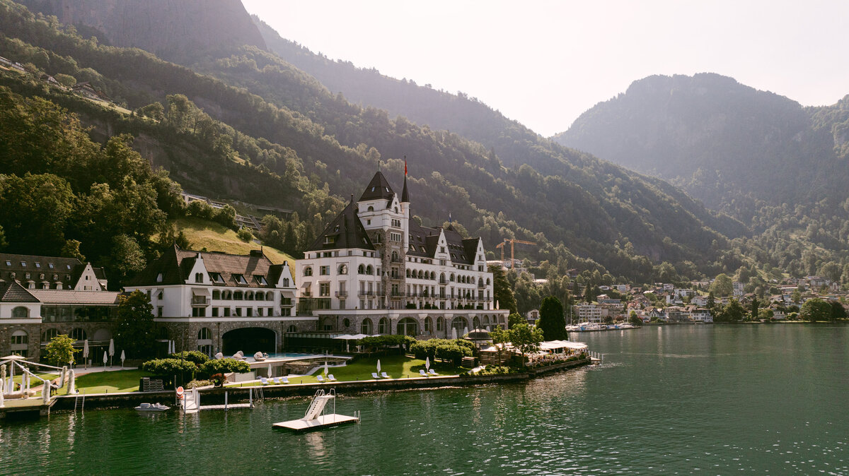 Park-Hotel-Vitznau-Wedding-Switzerland-Eventoile-1