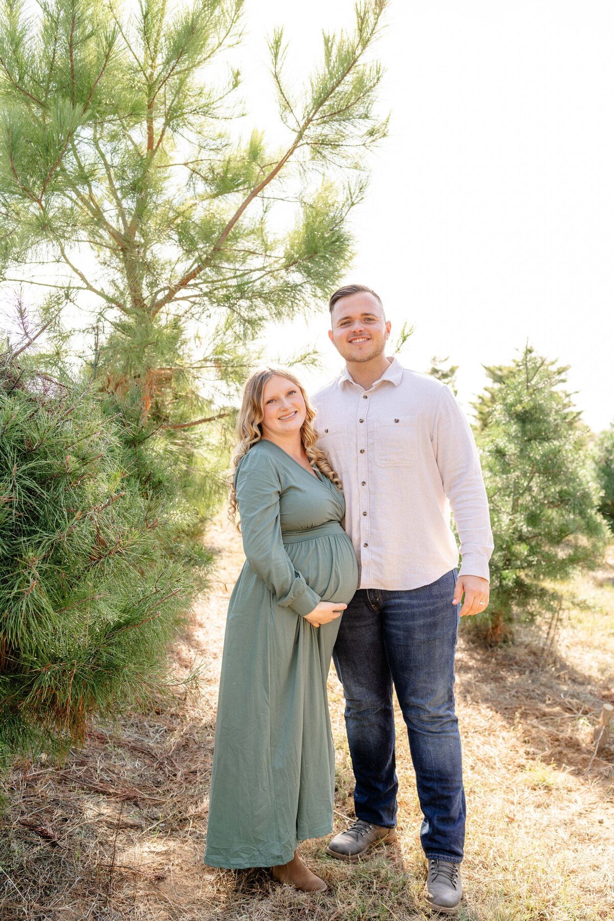 Austin-TX-Christmas-Tree-Farm-Mini-Session-Magnolia-and-Grace-Photography-Co-GinaM-# (1)-31