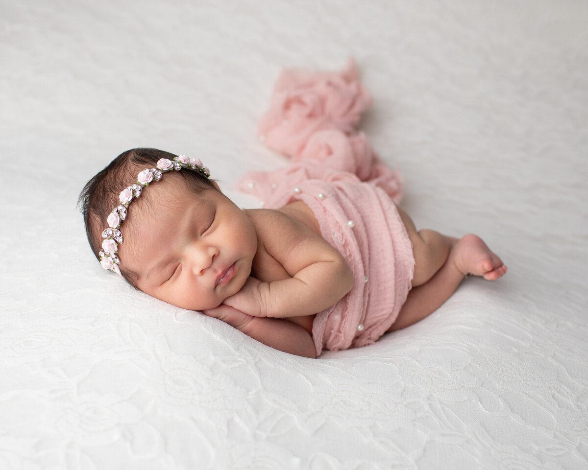 best-newborn-photographer-nj-1