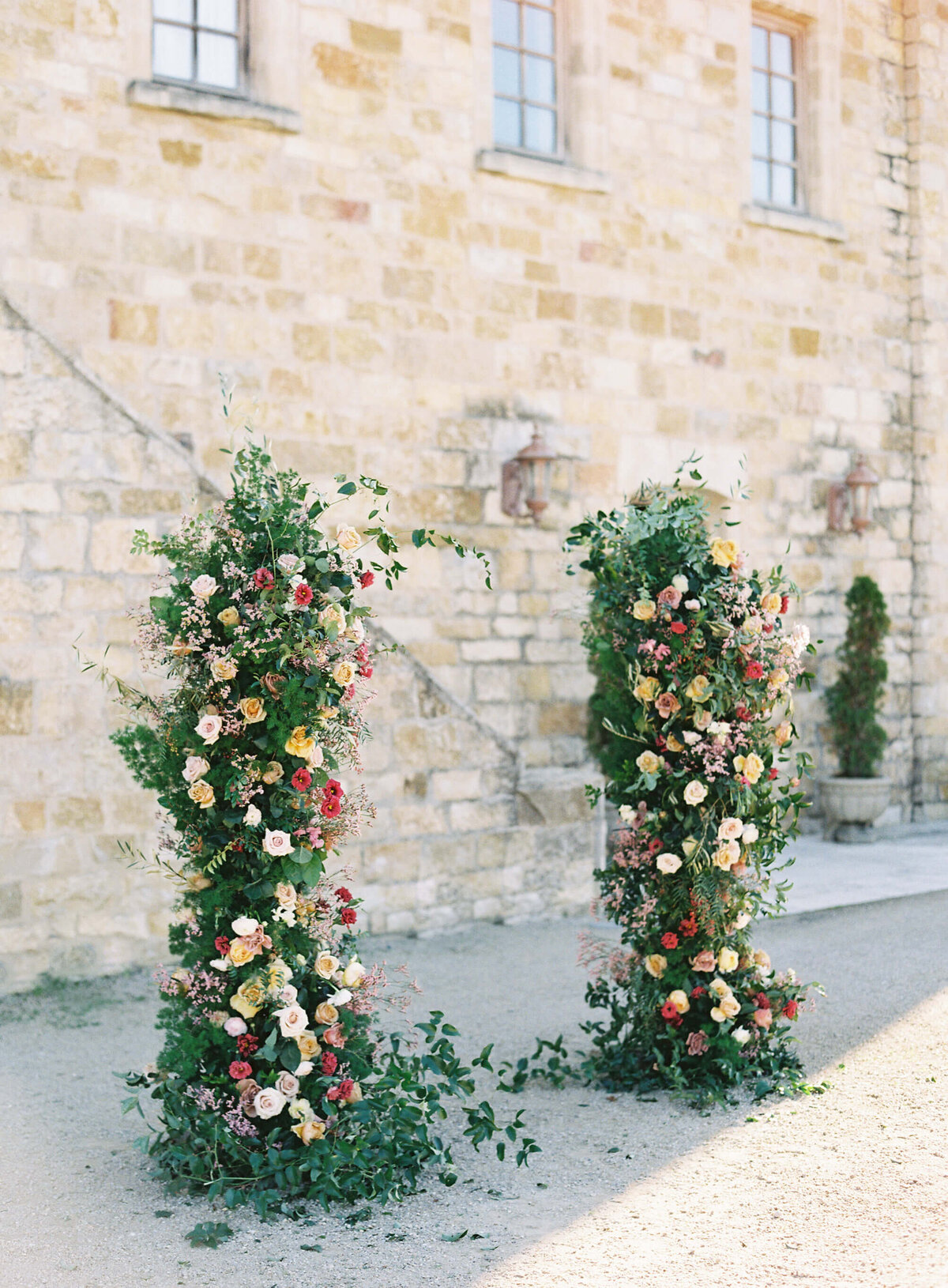 Sunstone-Winery- Destination Wedding Florist - Luxury Wedding Flowers - Autumn Marcelle Design (256)