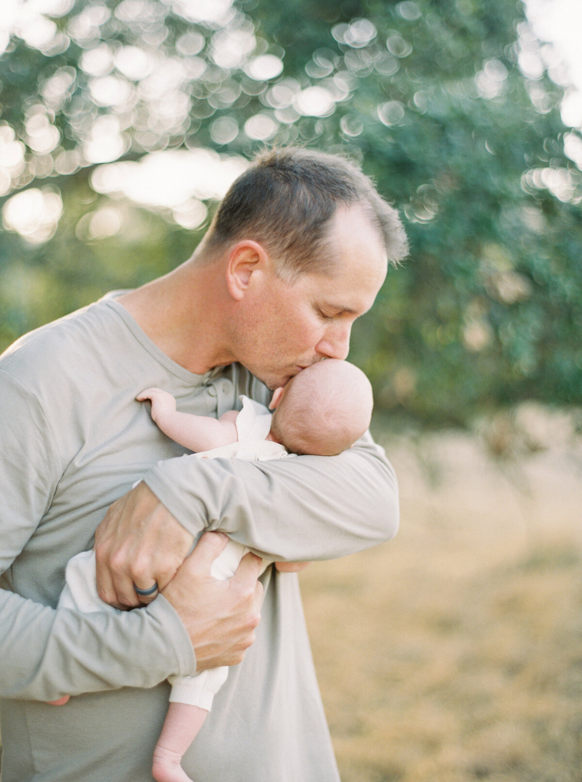 Megan Kawahara Photography San Jose Bay Area California Motherhood Newborn Family Lifestyle Womans Photography Images Portraits Light Airy Film Photos MKPhotography_ForsythFamily2022-82