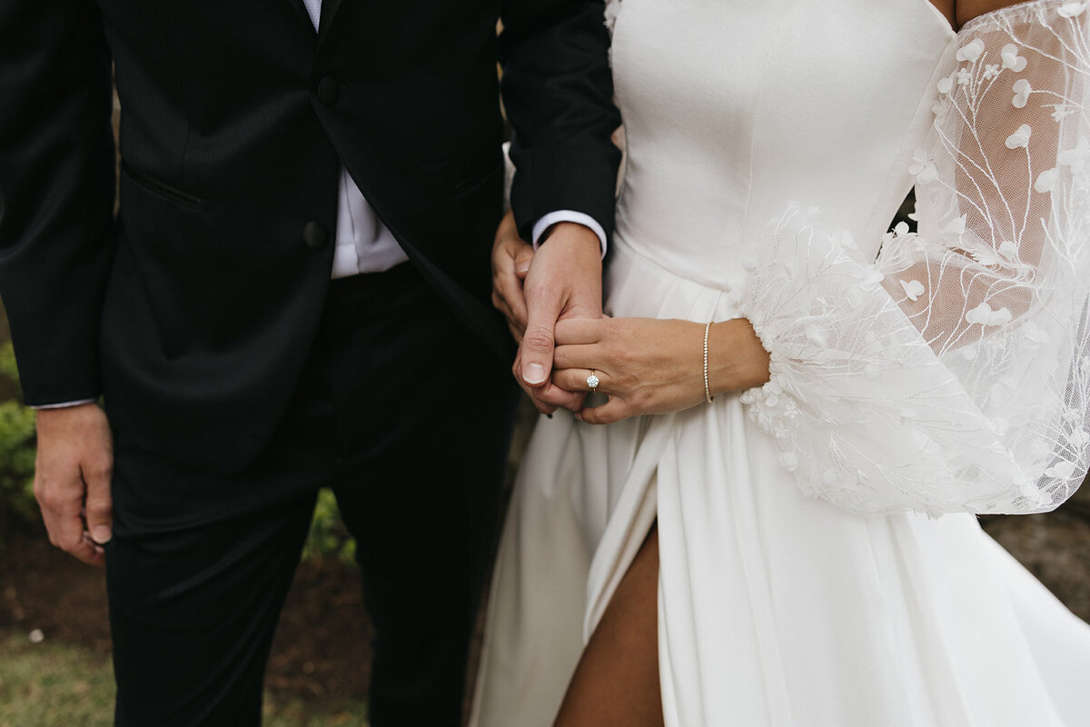 the-griffin-house-hood-river-wedding-photos-e+j-2051