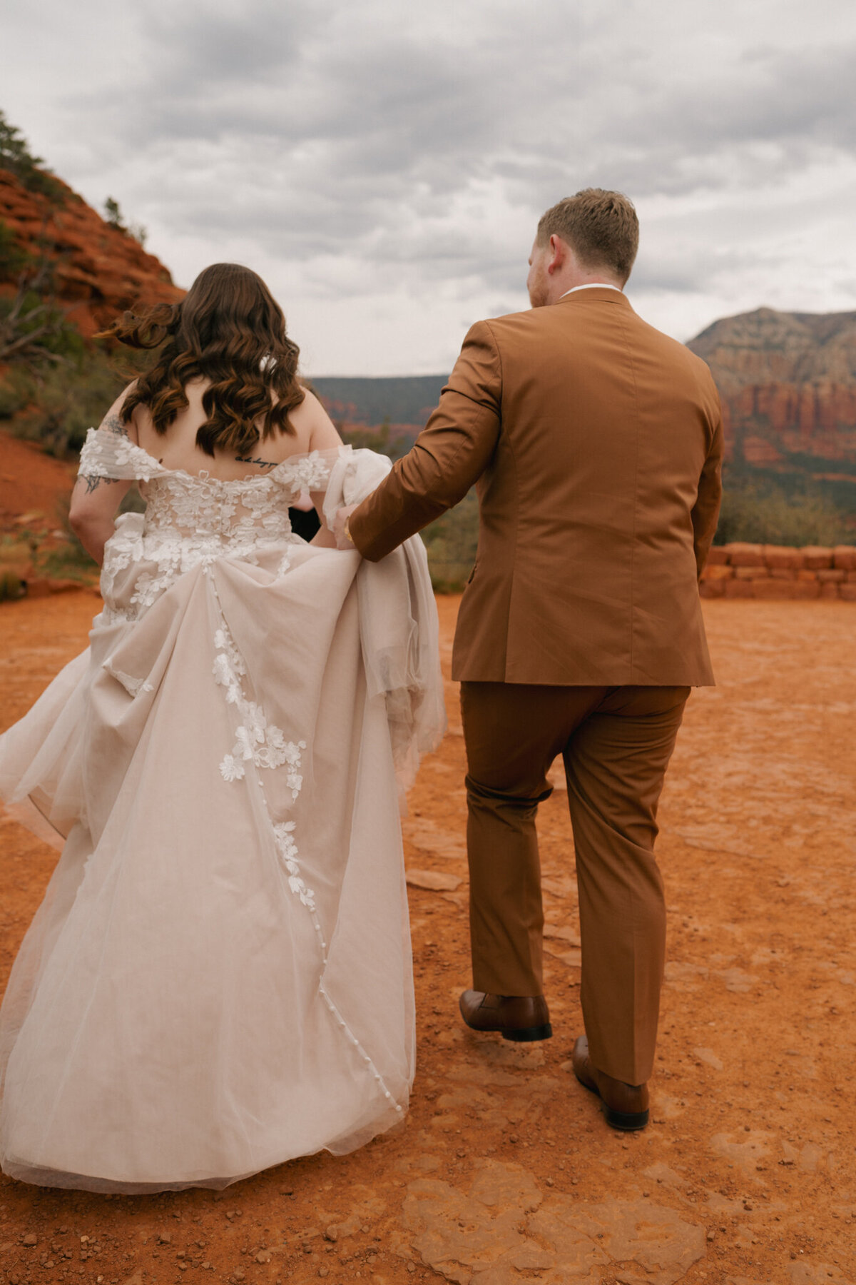 Sarah Folkers Photo Sedona Sky Ranch Lodge wedding-8