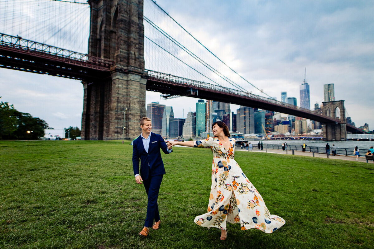 brooklyn-bridge-park-engagement-session-john-winters-photography-1-1536x1024
