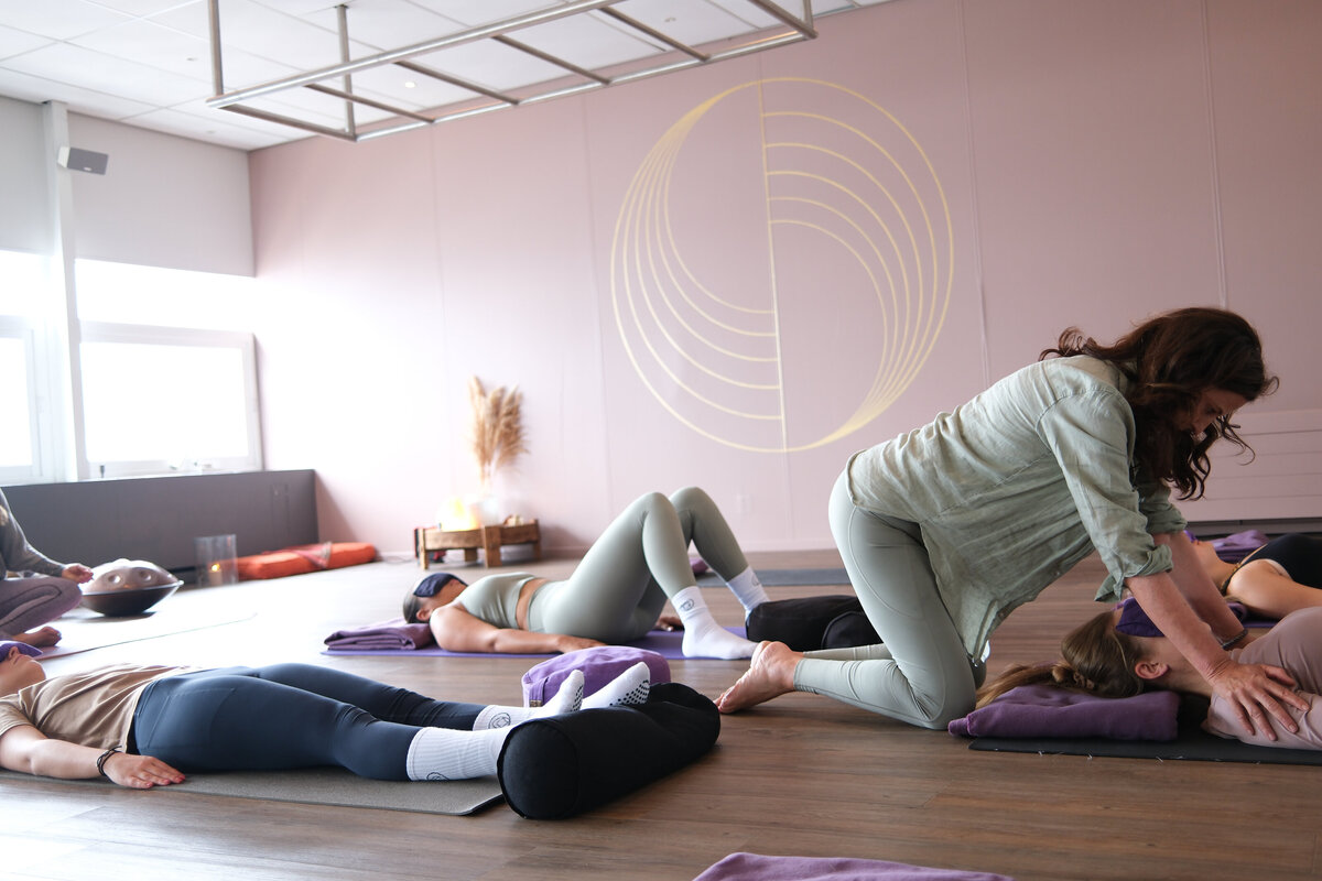 Yoga and touch Miek en nan