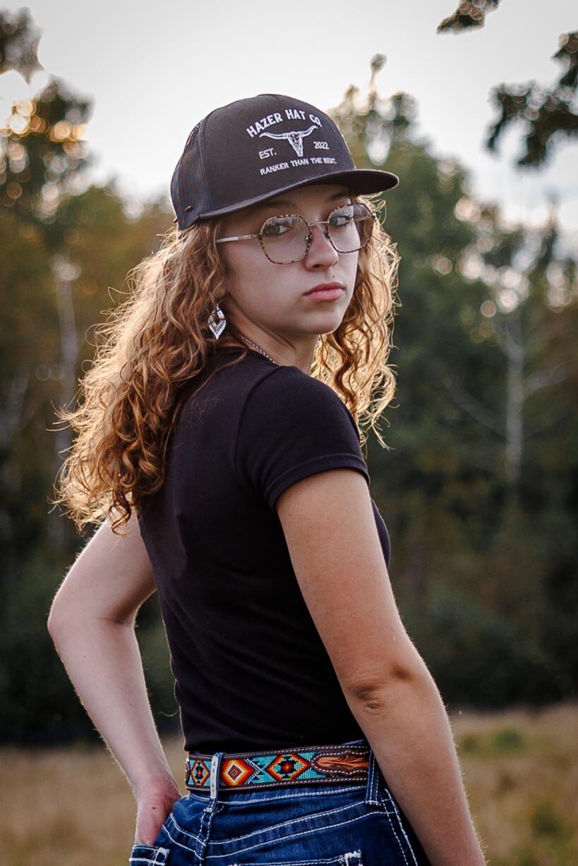 145-IzzyDulude-Senior-Photographer-St-Cloud-Brainerd-MN-MindiJenningsPhotography