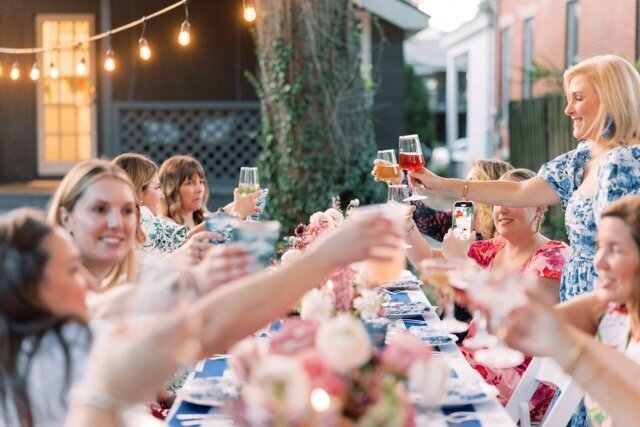 Lady Clay Outdoor Dining