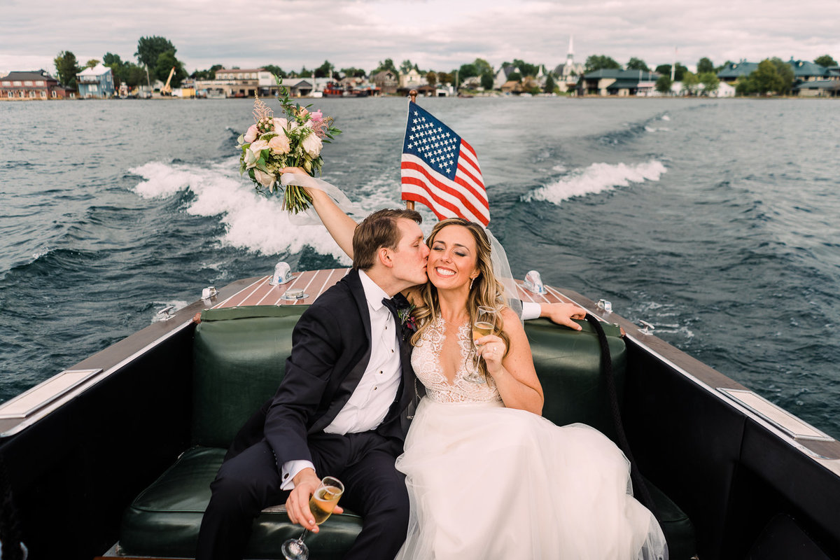 antique-boat-museum-clayton-new-york-utica-wedding-photographer-river-summer-love_001