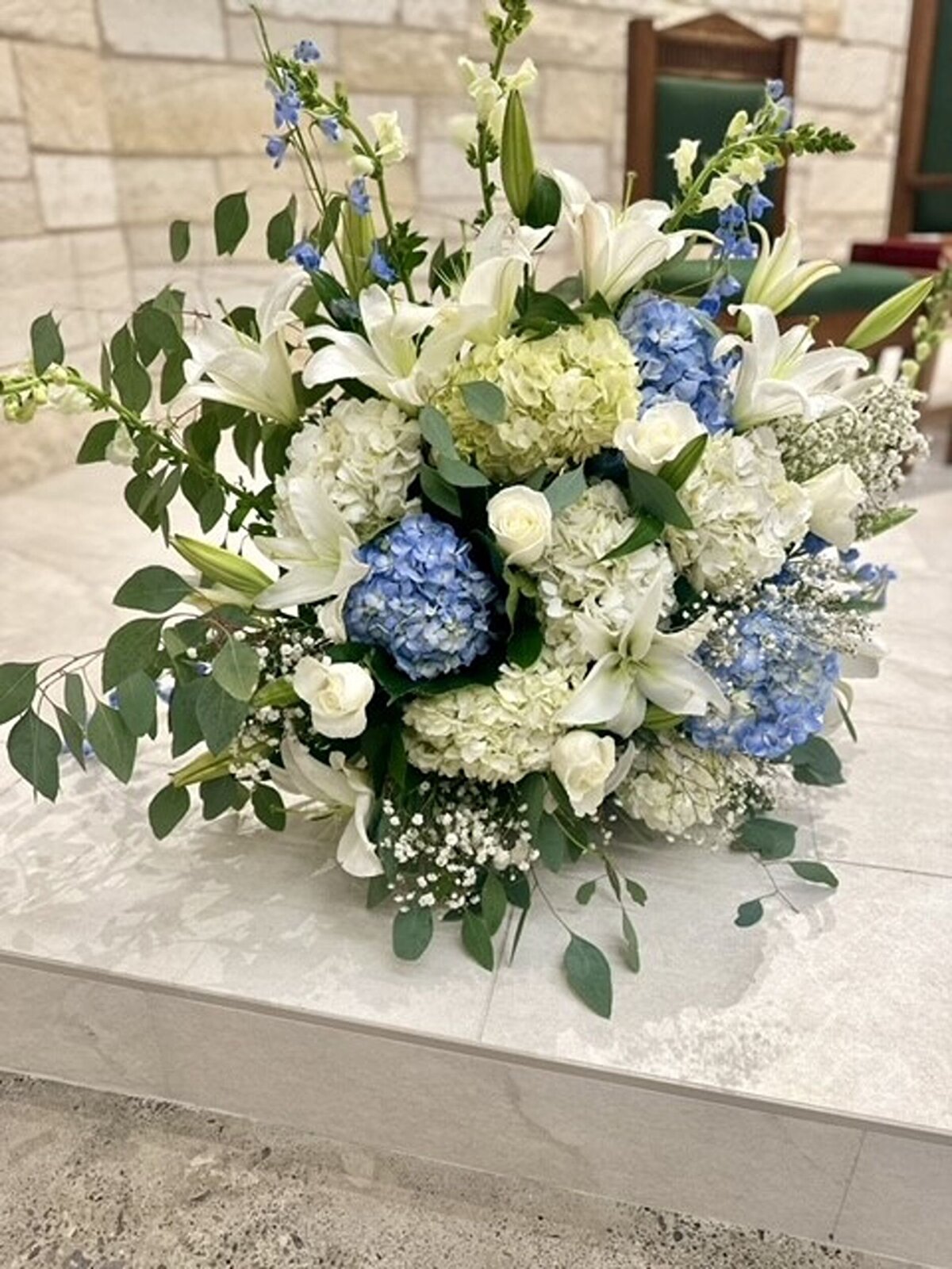 White and blue floral arrangement