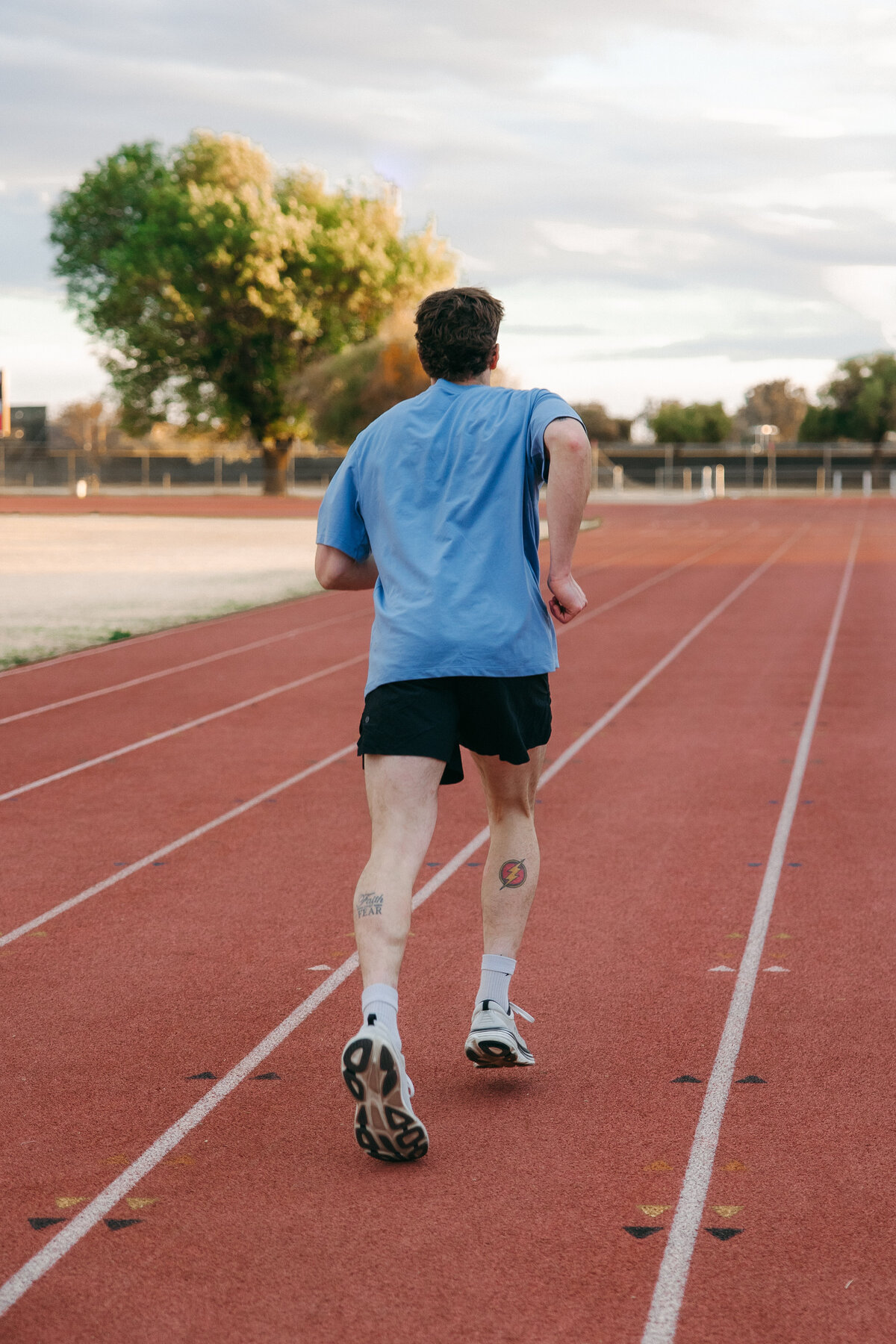 Commercial video production for adventure running shoes, featuring outdoor sports and showcasing durability in challenging environments.