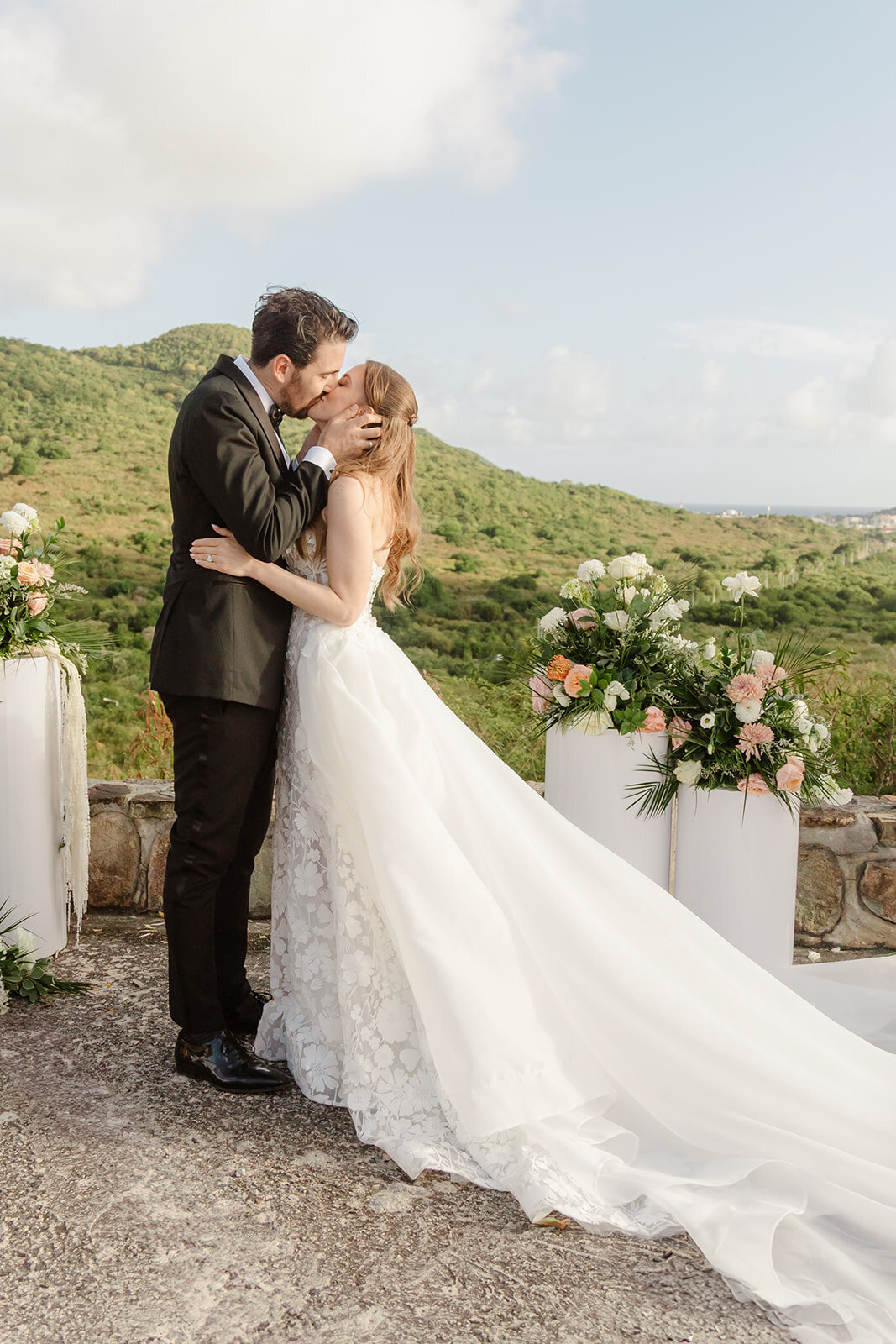 Alena&Ace-Wedding-SaintMartin2025-0968-(c)TisaSencur
