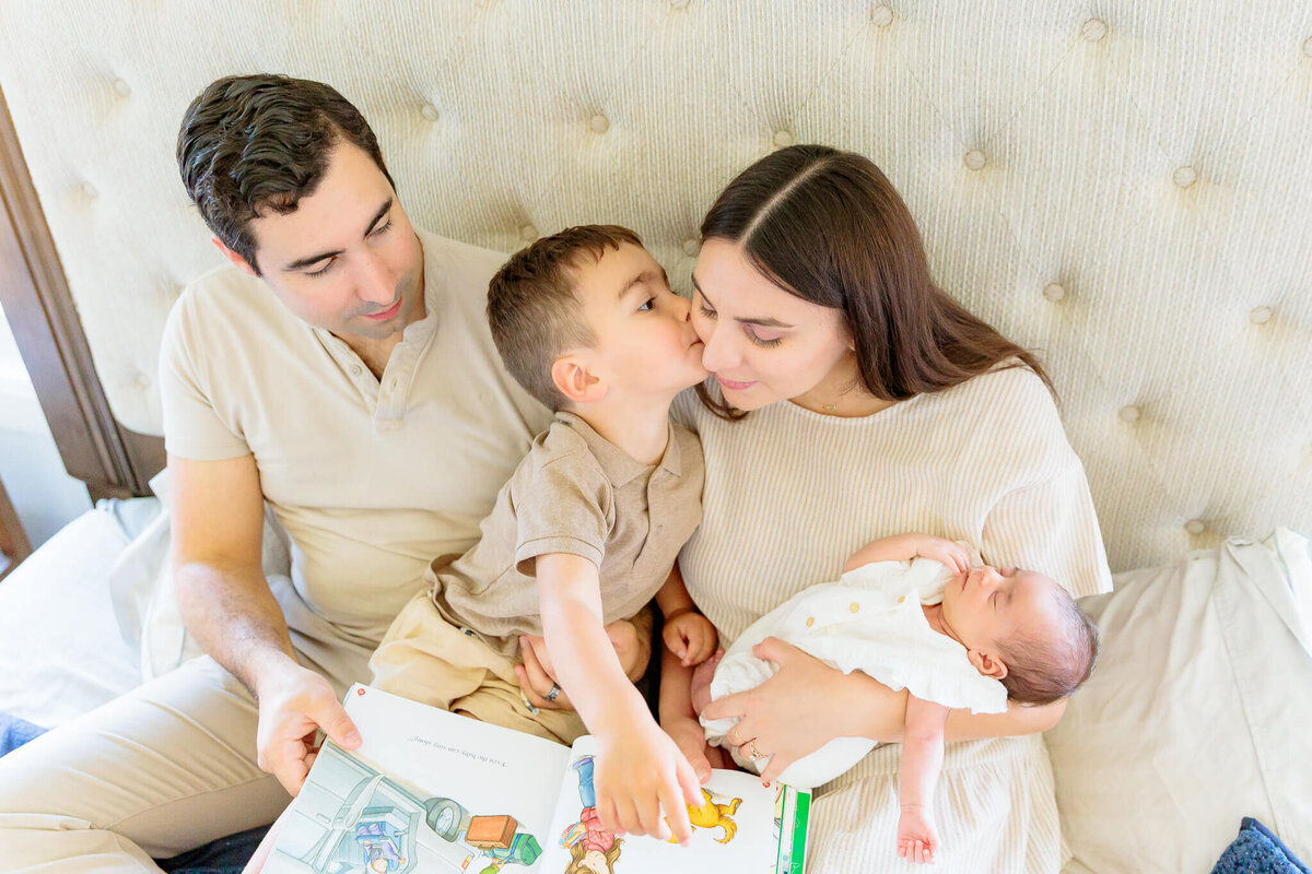 newborn-family-lifestyle-session-028