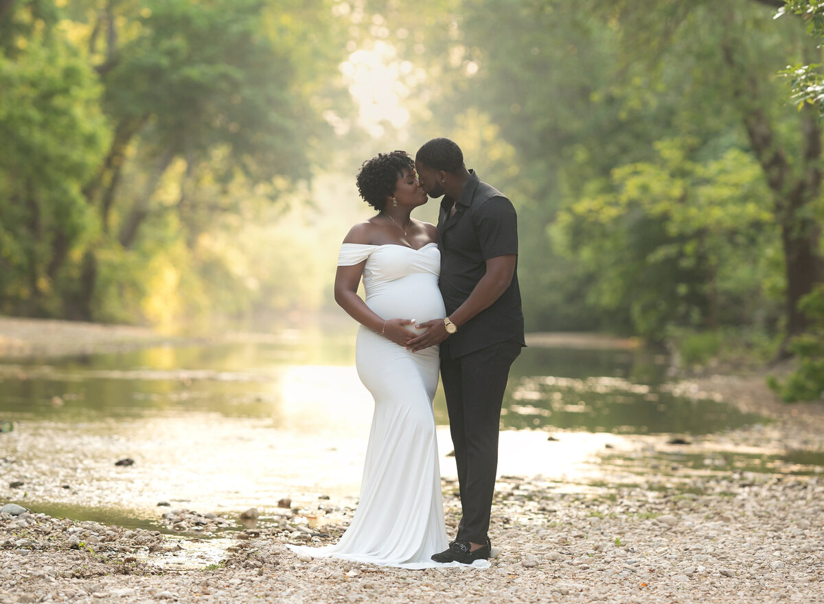Best-maternity-photographer-austin-texas