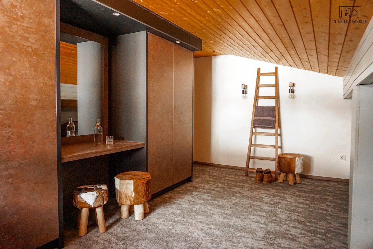 Interieurdesign Woerden, Interieurontwerpstudio Woerden, Interieurontwerper Woerden, Interior design Woerden, Interieurstudio Woerden, Interieur ontwerpen Woerden, Interieur ontwerp Woerden, Interieurinrichting Woerden, Interieurstylist Woerden, Interieurontwerp Woerden, Interieuradvies Woerden, Keukenontwerp Woerden, Keuken Woerden, Keukeneiland Woerden, Zwarte keuken Woerden, Wijnklimaatkast Woerden, Badkamerontwerp Woerden, Badkamer Woerden, Meubilair Woerden, Toilet Woerden, Toiletontwerp Woerden, Vakantiehuisontwerp Woerden, Vakantiehuis Woerden, Inloopdouche Woerden, Regendouche Woerden, Betonlooktegel Woerden, Slaapkamerontwerp Woerden, Slaapkamer Woerden, Ronde Spiegel Woerden,