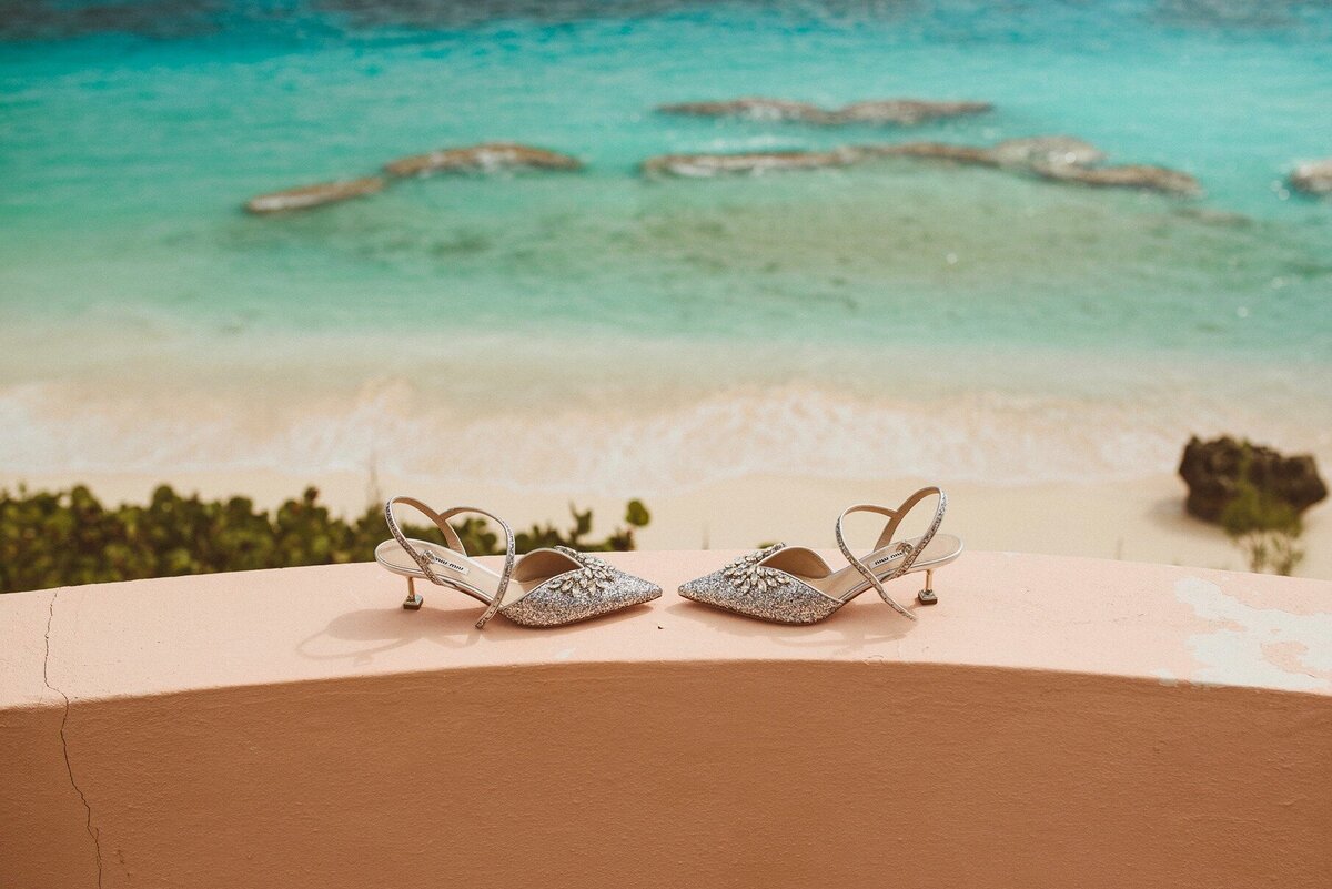 Coral-Beach-Club-Wedding-Bermuda-Dasfete-24