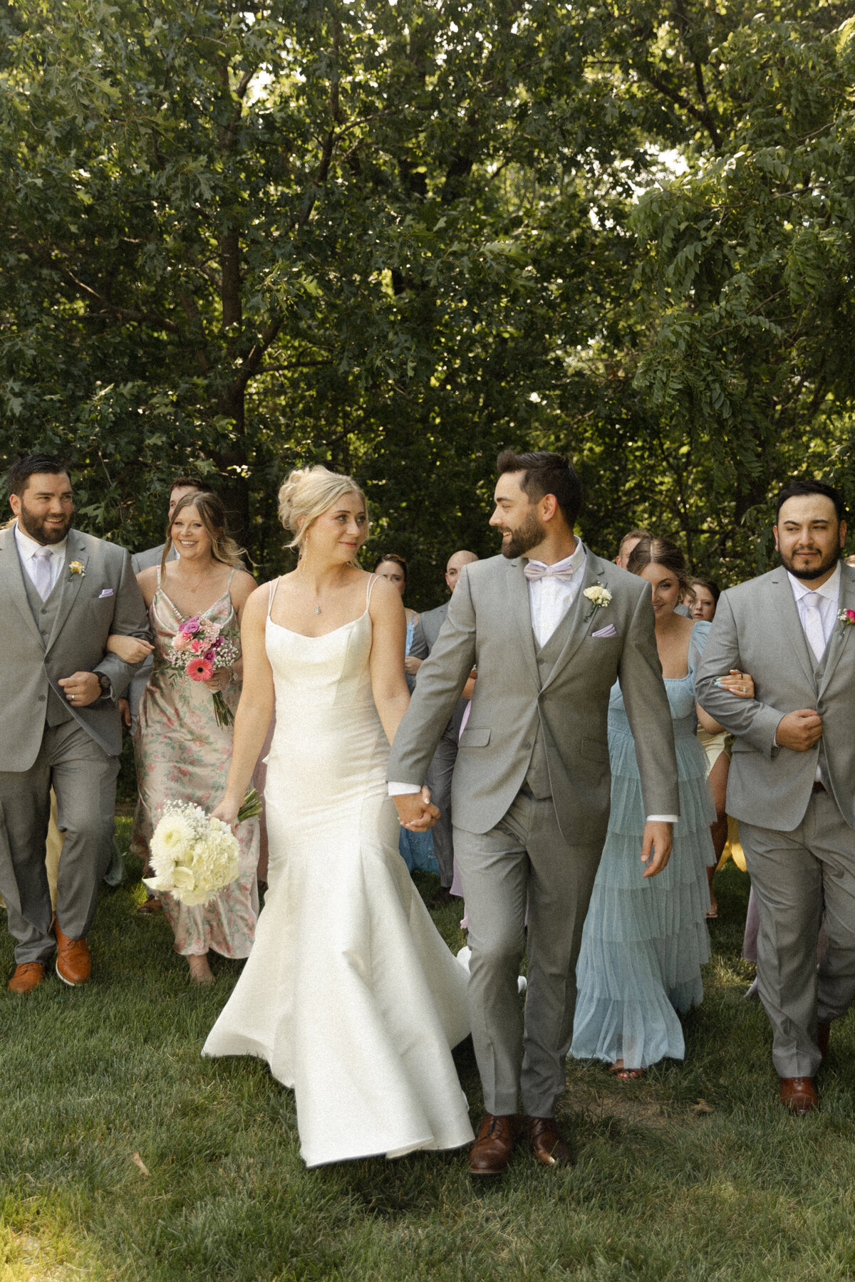 SneakPeeksCountrysideChaletDawnCaltonPhotography-40