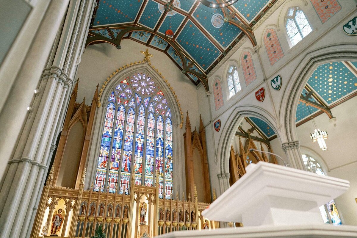 W10-Wedding-St-Michaels-Cathedral-Basilica-Jennifer-and-Anthony-2024-10-19-2500px-1086