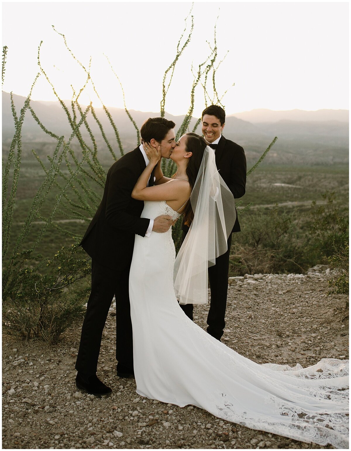 Marfa-Texas-Elopement-By-Amber-Vickery-Photography-78