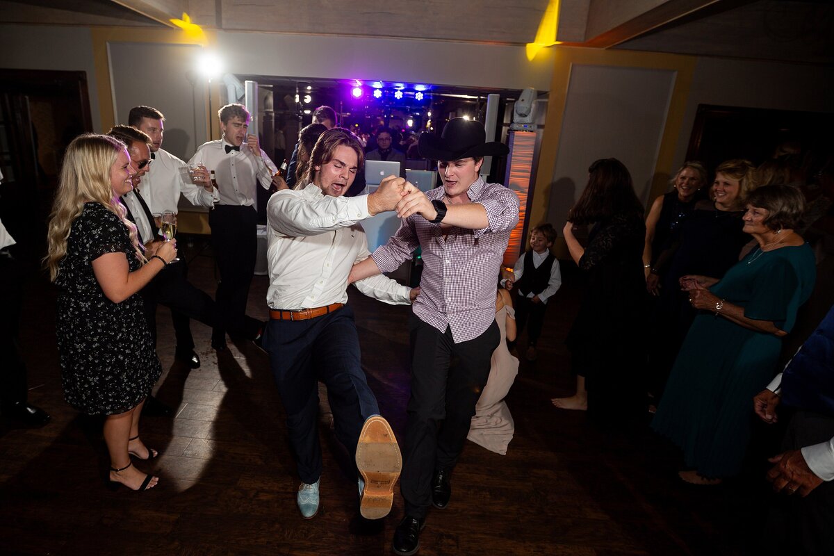 KatieTommy-CountryClubOfAVL-145