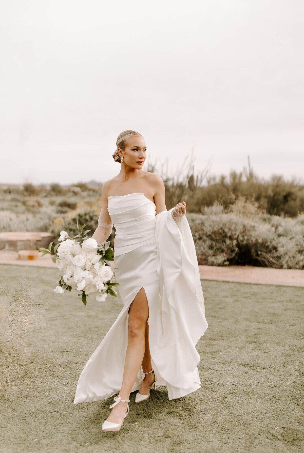 Romantic Apache Junction, Arizona wedding planned by BTO Events

