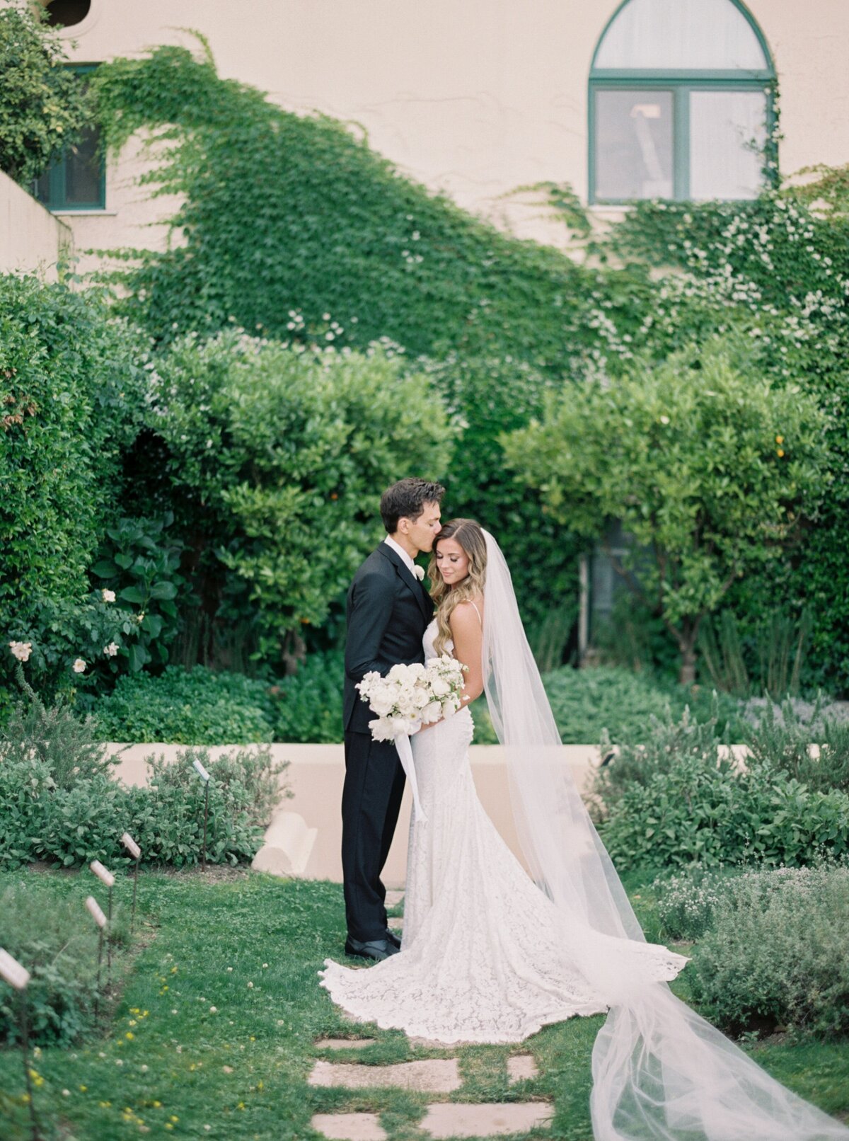 ravello-wedding-caileigh-langford-belmond-caruso-italy_0108