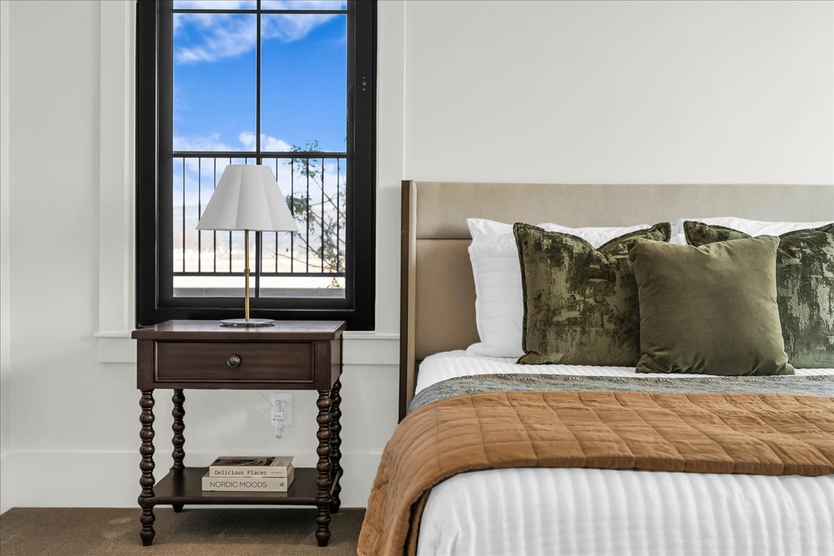 Red Cliffs Temple Lane Bedroom 3