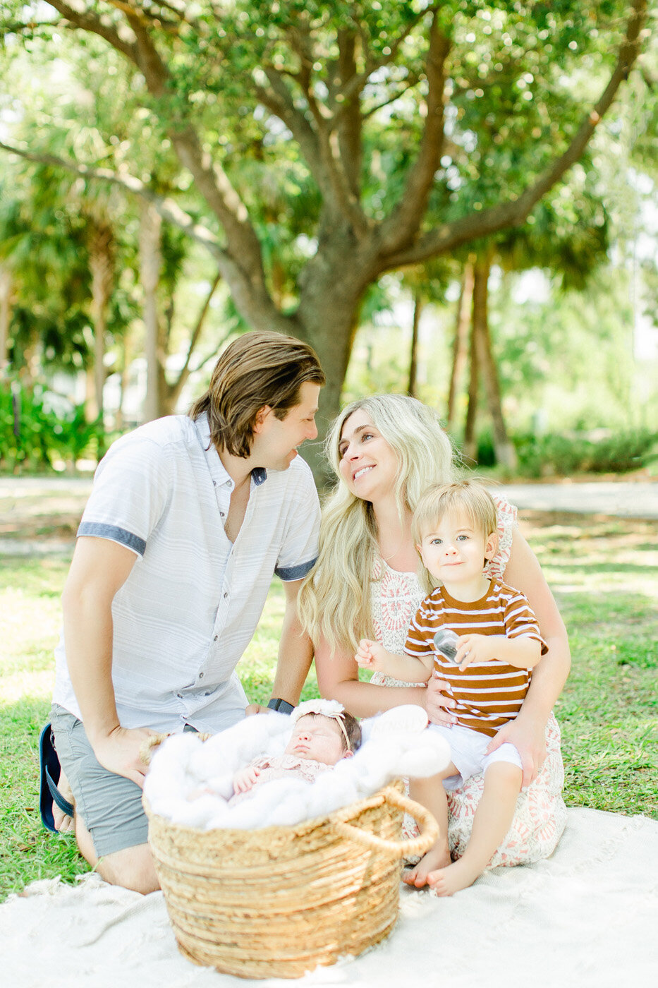Tampa Family Photographer - Ailyn LaTorre 02