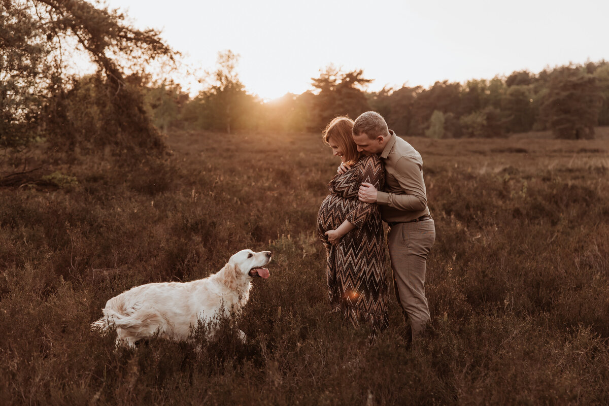 Zwangerschapsshoot koppel Limburg door Jolien Leen Fotografie