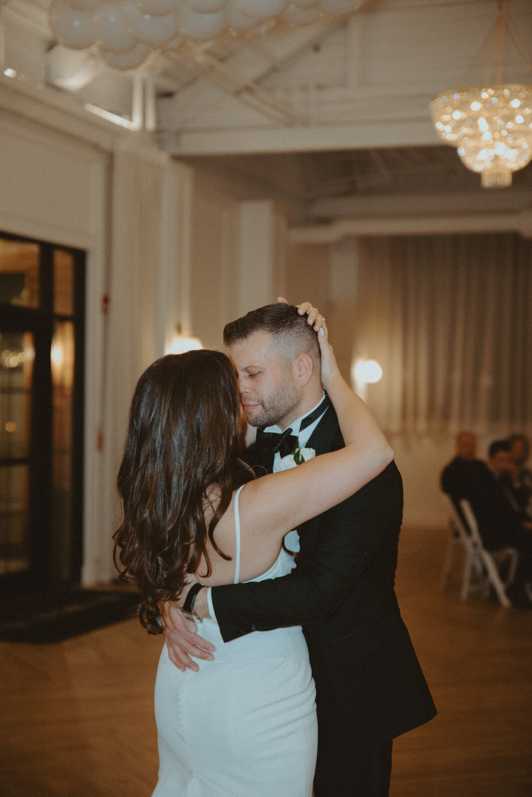 Loraleah Marie Photography | The Highland Rochester NY | Wedding | NYE WEDDING | HIGHLAND PARK | travel photographer-6