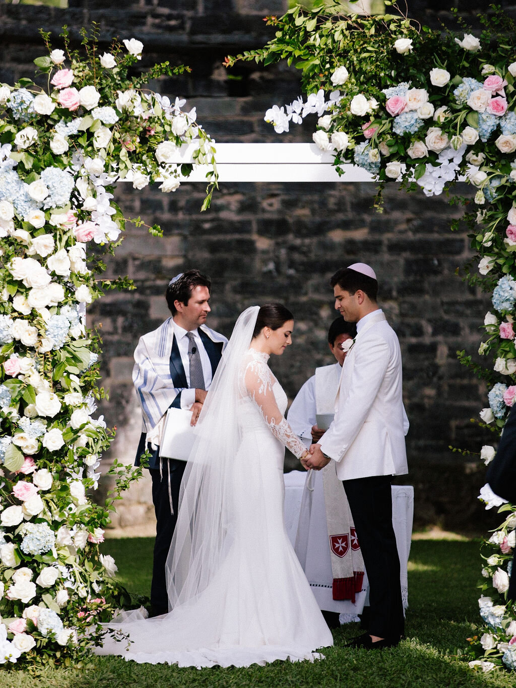 Ellie-Mark-Bermuda-Wedding-12