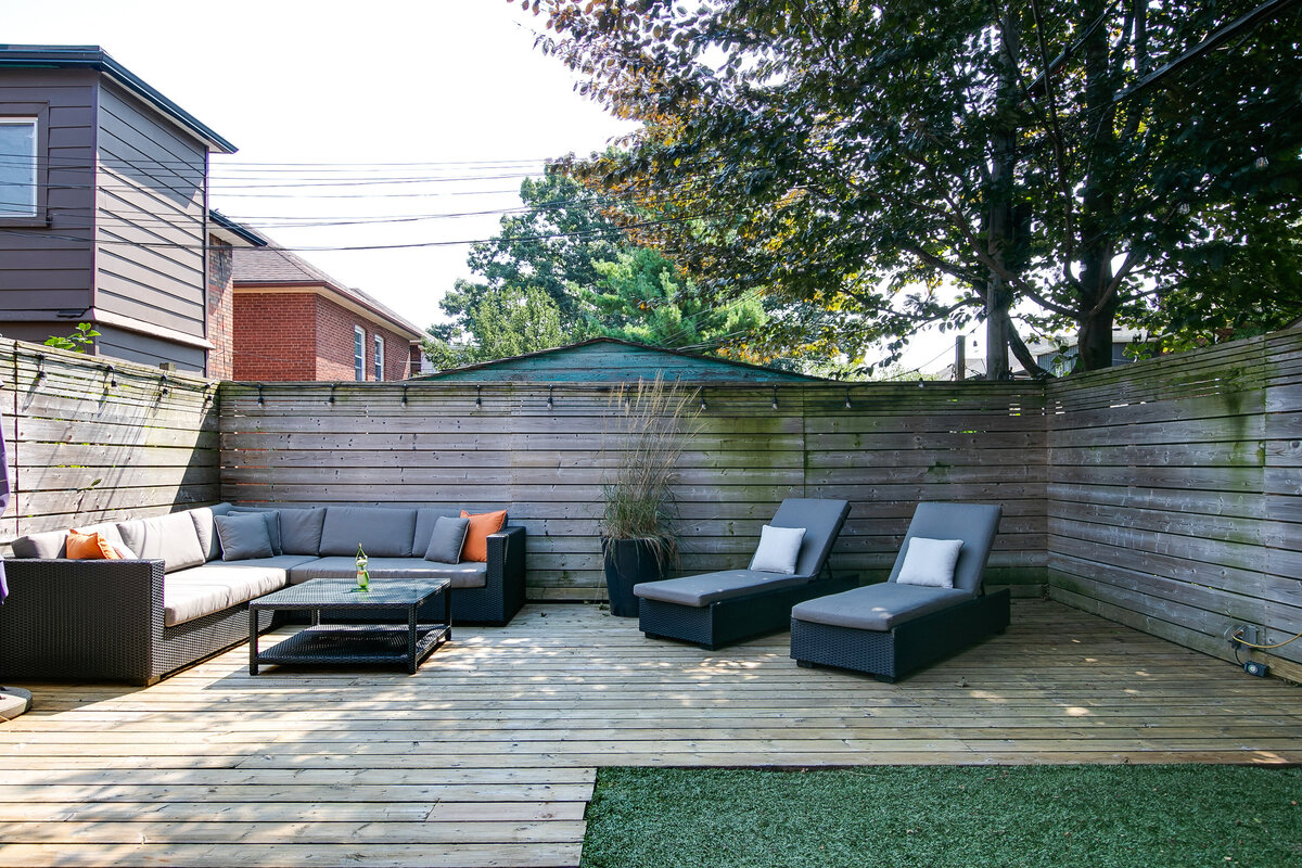 042_Backyard