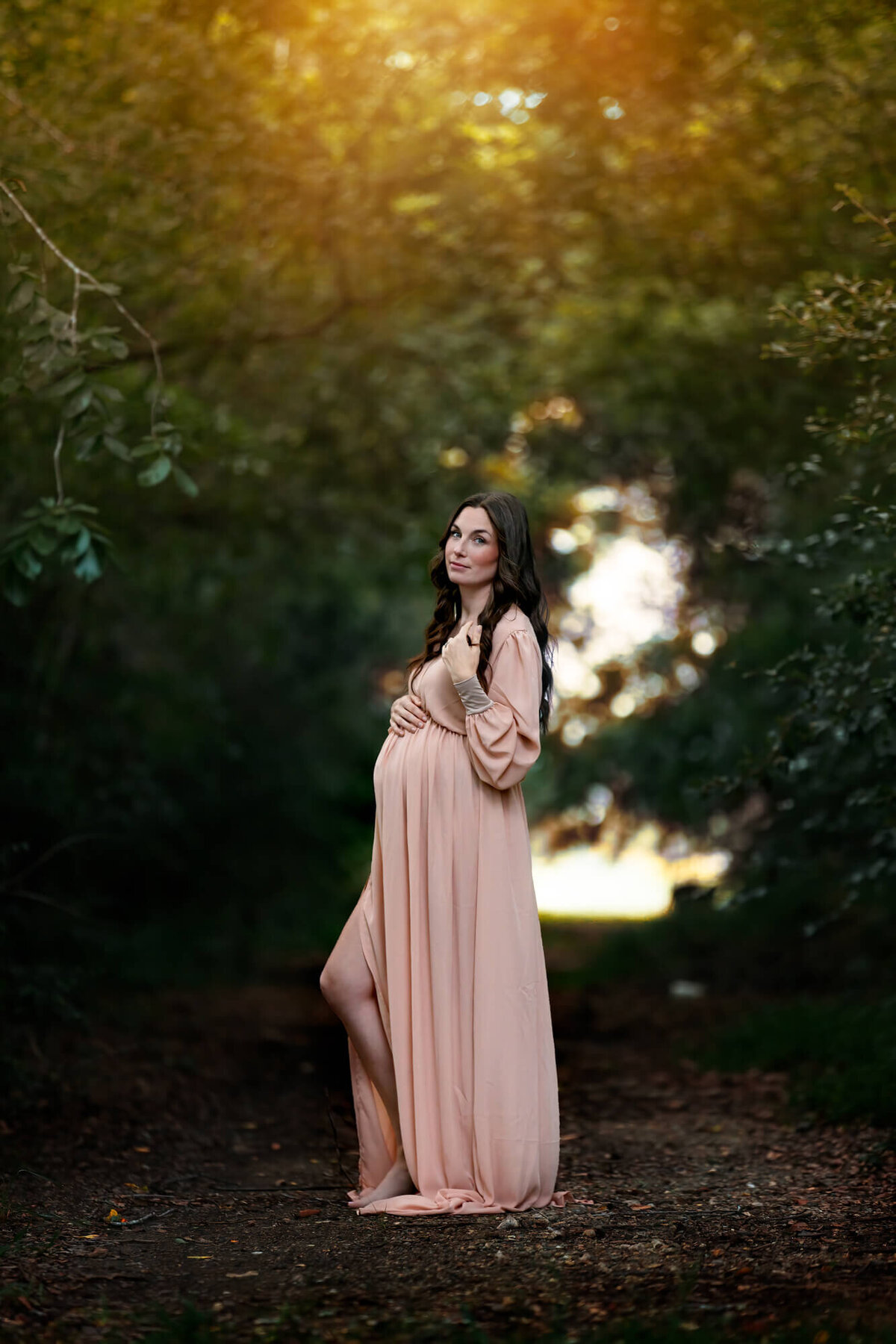Beautiful golden hour session for an expectant momma in Houston