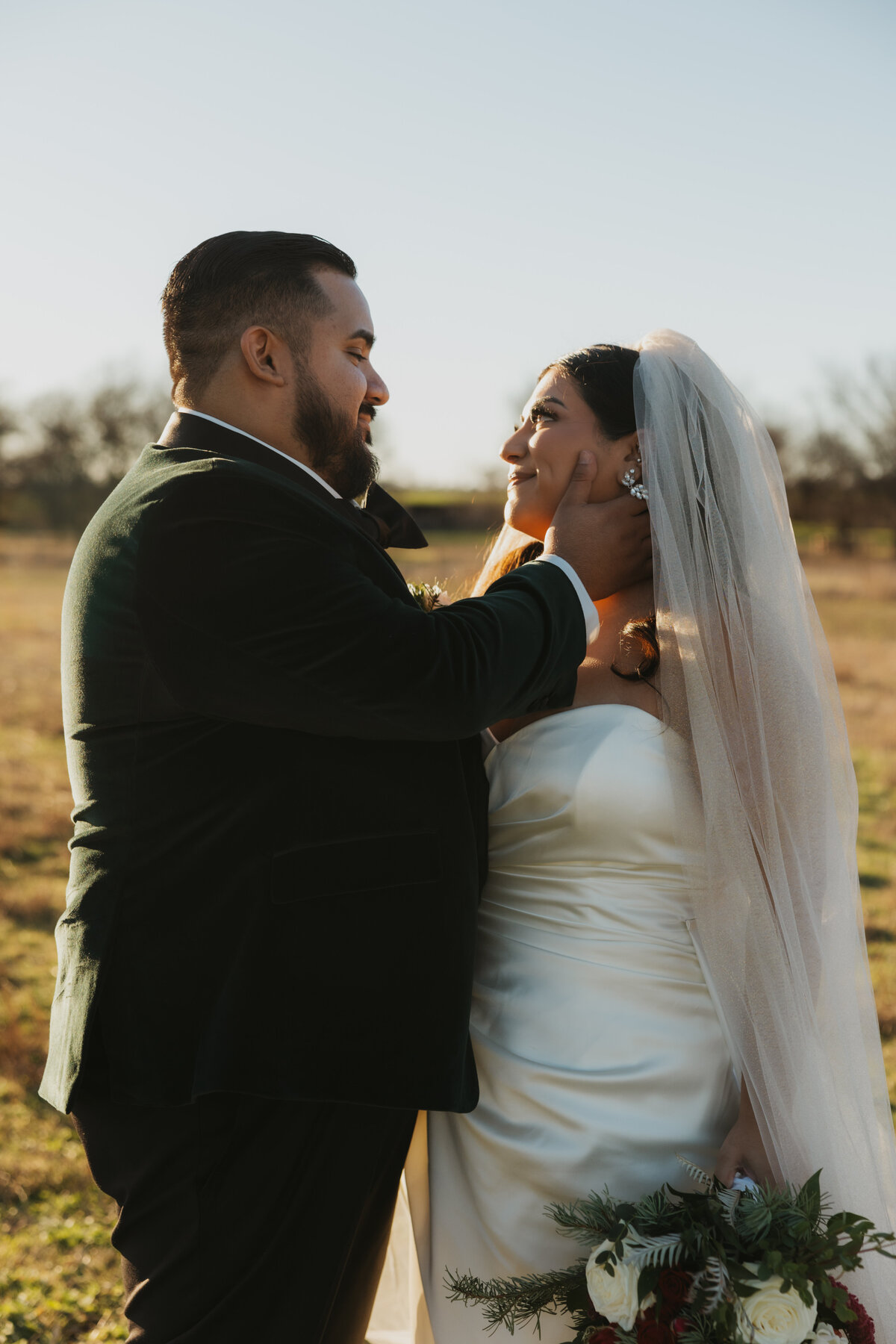 Abby Herron Photography Dallas Texas Travel Weddings and Lifestyle Photographer Emmarie and Diego Micro Wedding 13