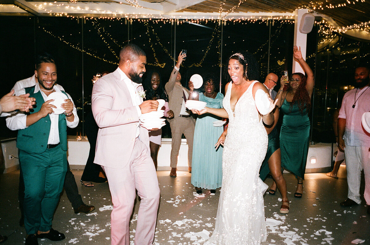 Santorini-Greece-Wedding-Alicia-and-Dante-by-Kiyah-C-Photography-1015