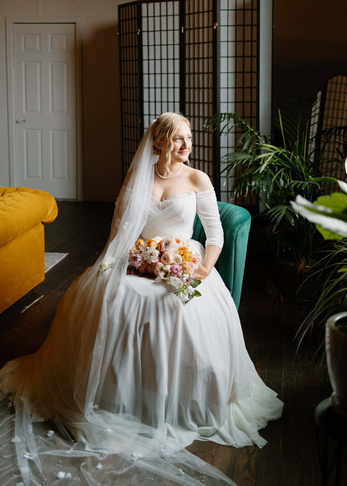 Ashlynn Shelby Photography _ Kelley & Bryce _ The historic a southside venue _ The Church on Main _ Chattanooga Wedding-48