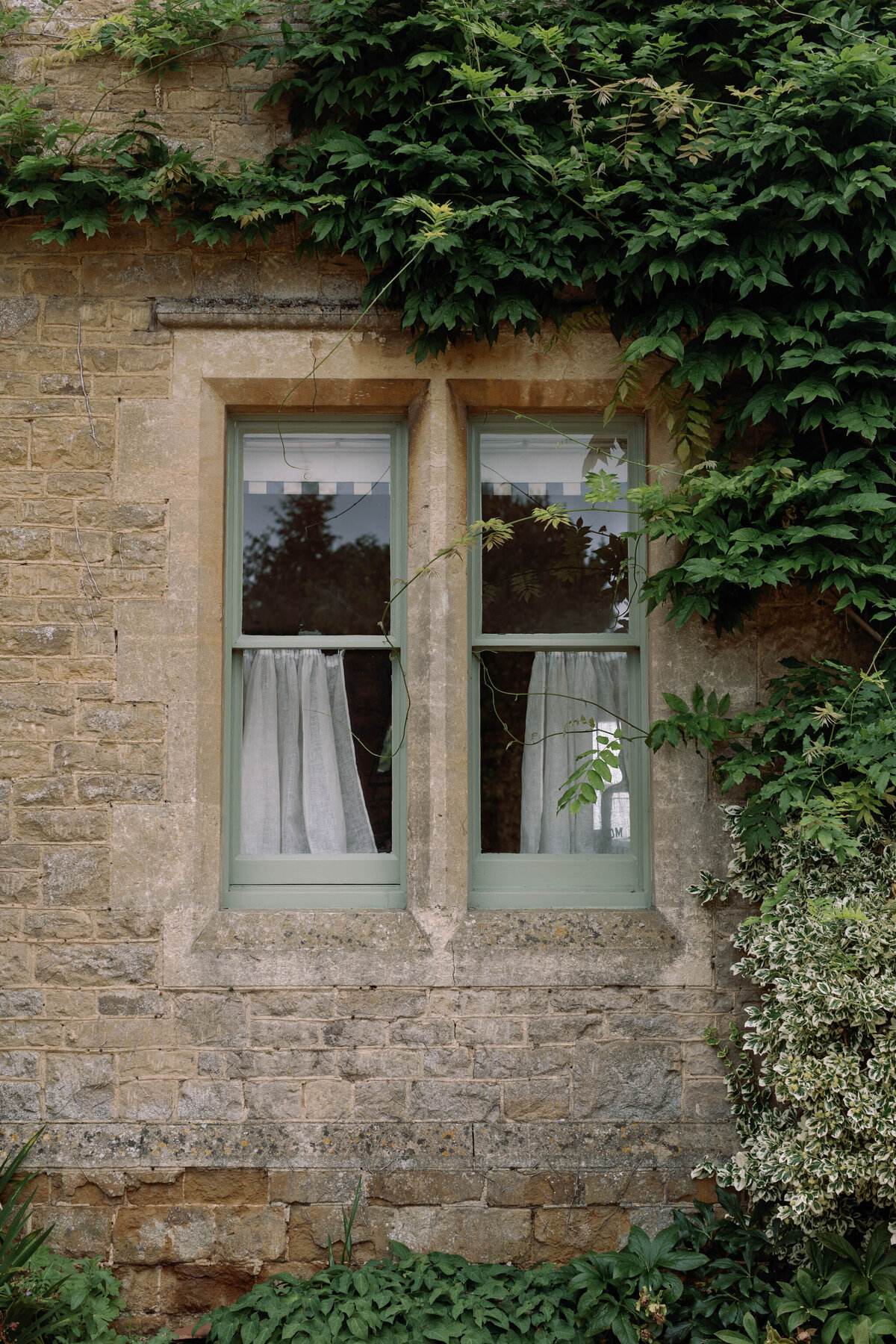 cotswolds-film-wedding-photographer-destination217