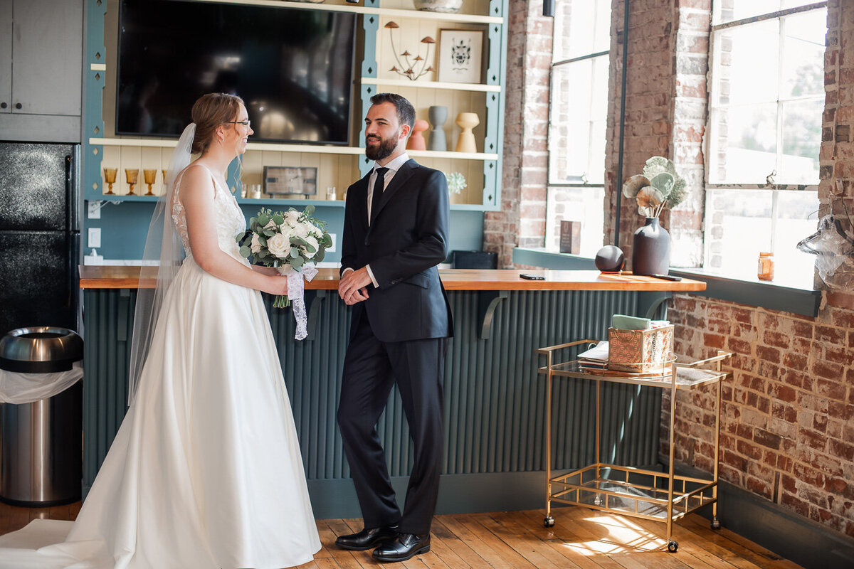 catholic-wedding-summer-indianapolis-indiana-st-johns-indy-catholic-church-35