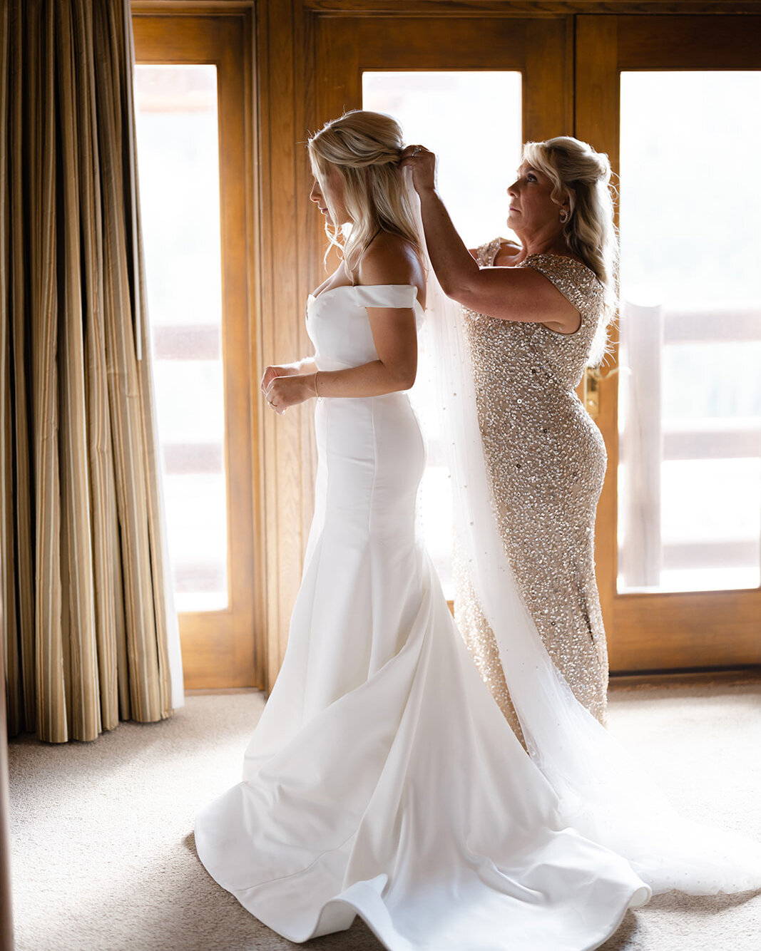 stein-eriksen-lodge-july-summer-park-city-mountain-wedding-pepper-nix-2212-1107