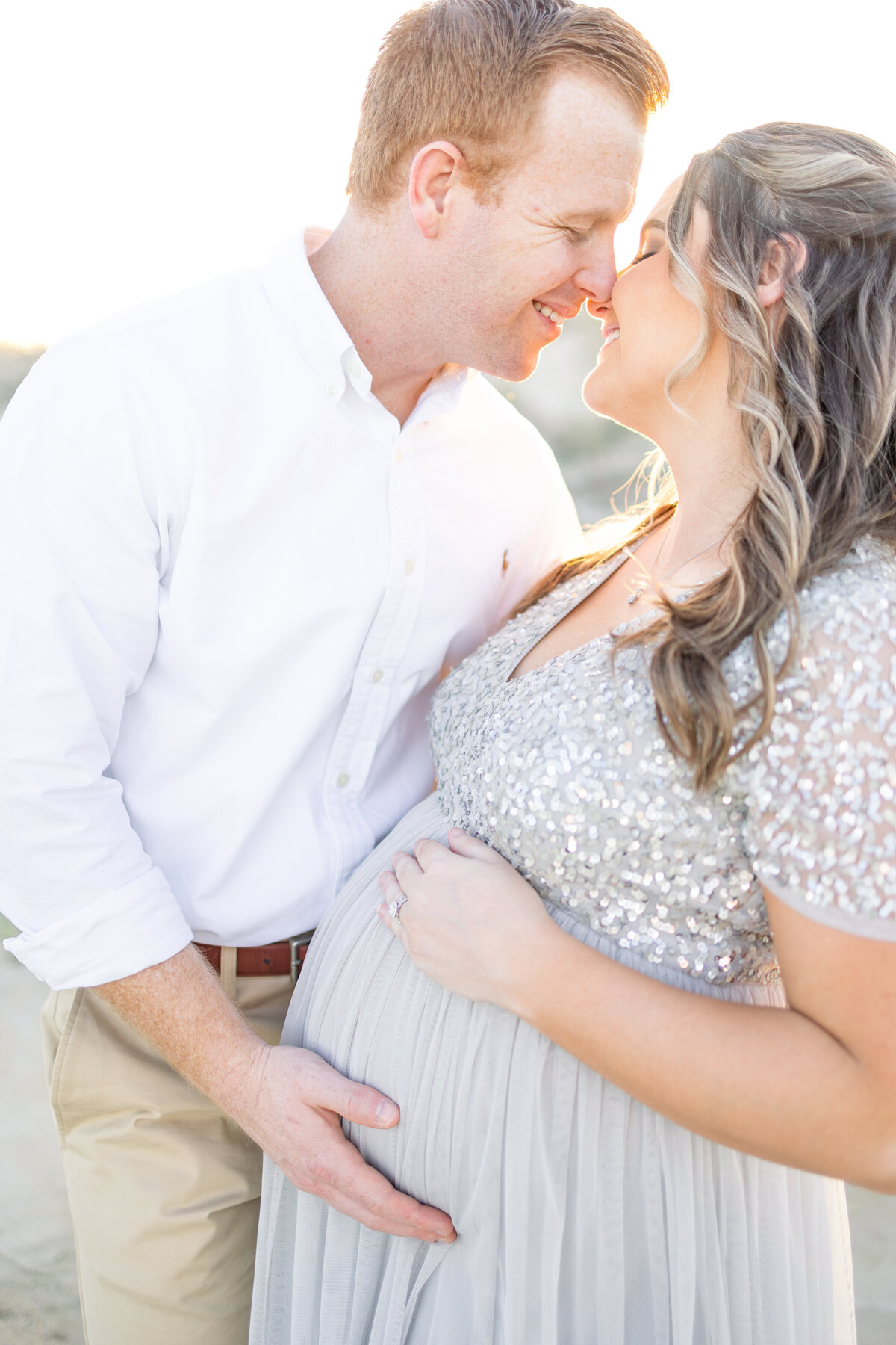 virginia-beach-maternity-photographer-sunset-beach-photos