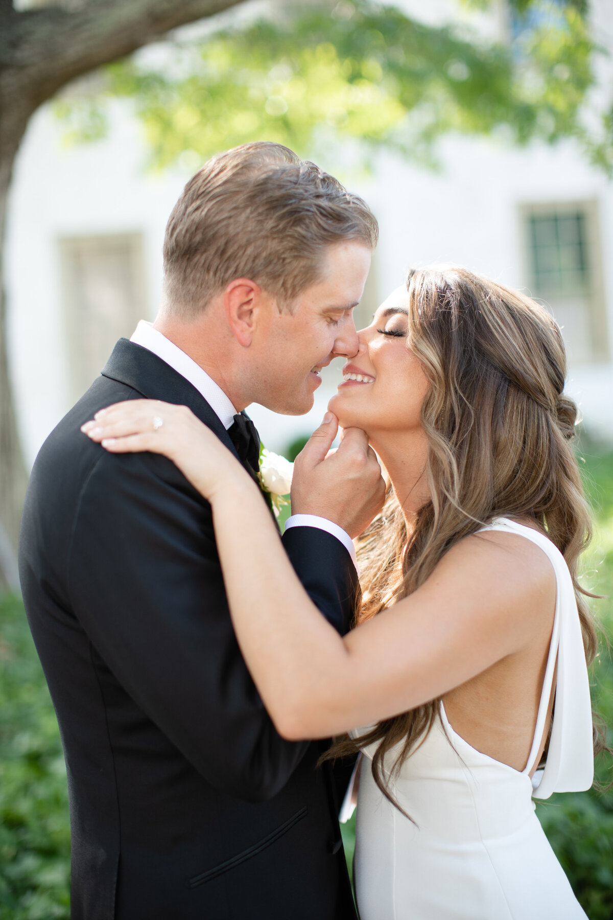 beatriz&nate_williamsburg inn_blush wood studios-22