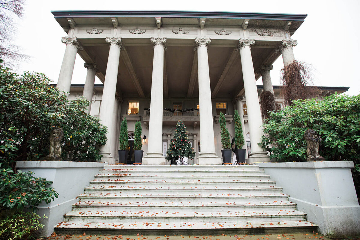 Vancouver-photographer-thisisitstudios-Christmas-at-hycroft-2019-details-123