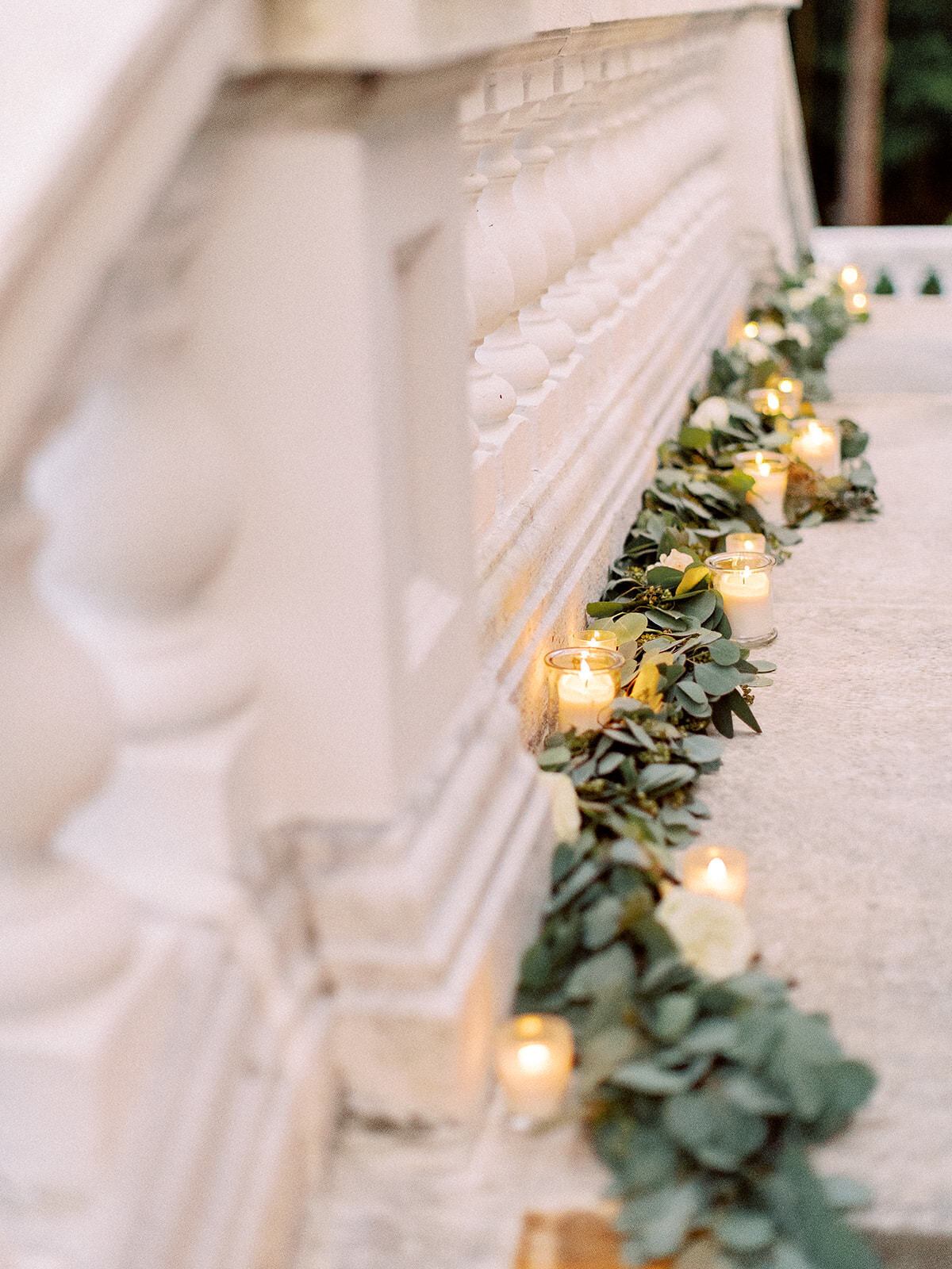 Elegant-black-tie-wedding-at-the-mount-lenox-28