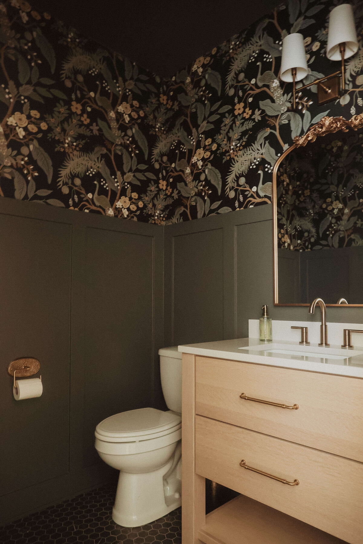 9632-Bathroom-Polk-City-Central-Iowa-Custom-Home-JRL-Builders-3F1A8001