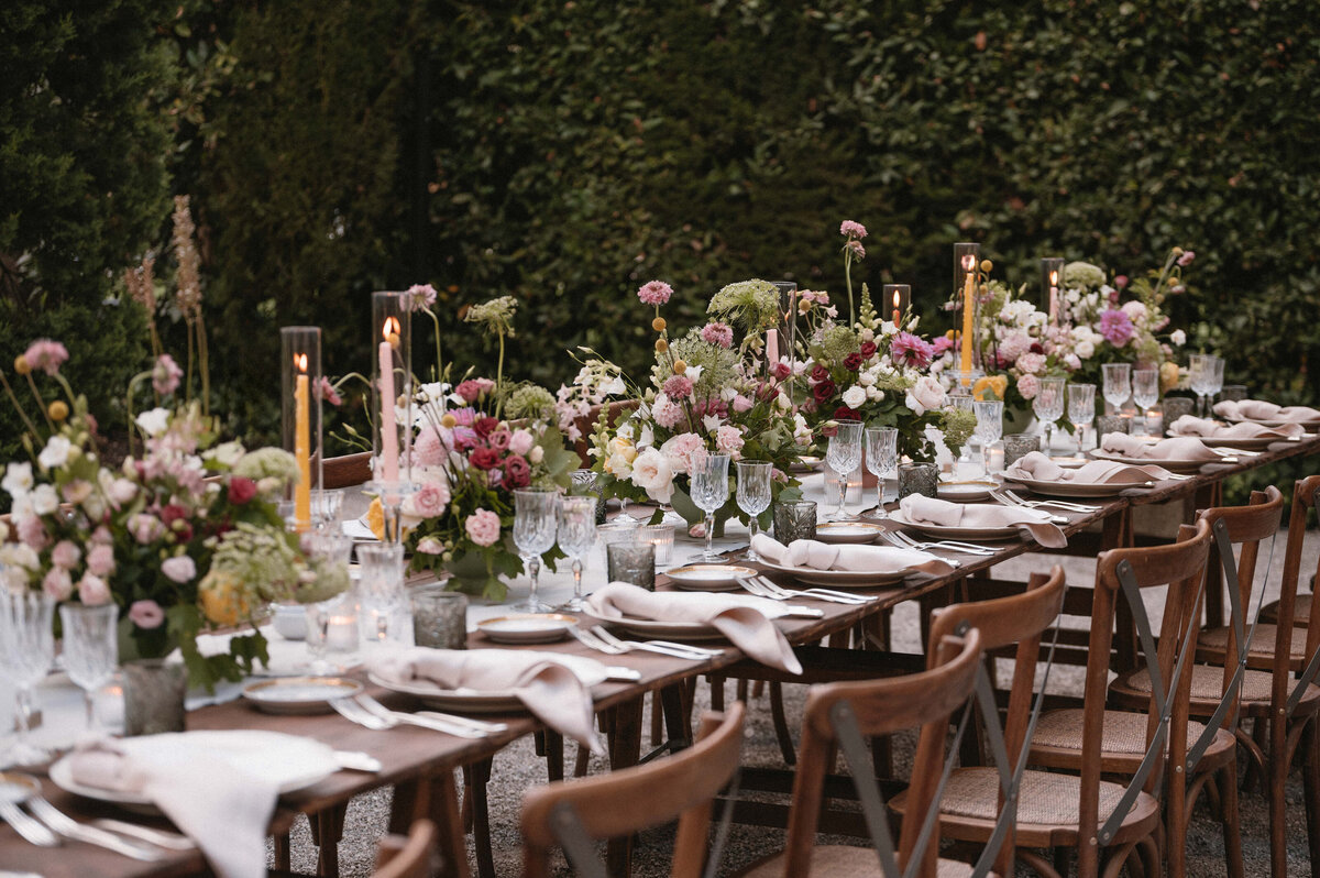 Flora_And_Grace_Editorial_Tuscany_Analog_Editorial_Wedding_Photographer (1 von 1)-5