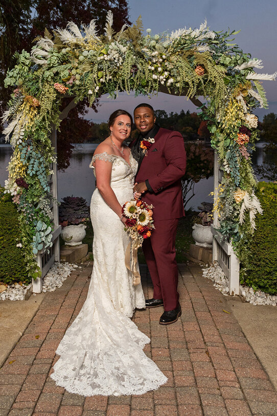 Detroit Wedding Photographer Victoria Wedding Chapel-001