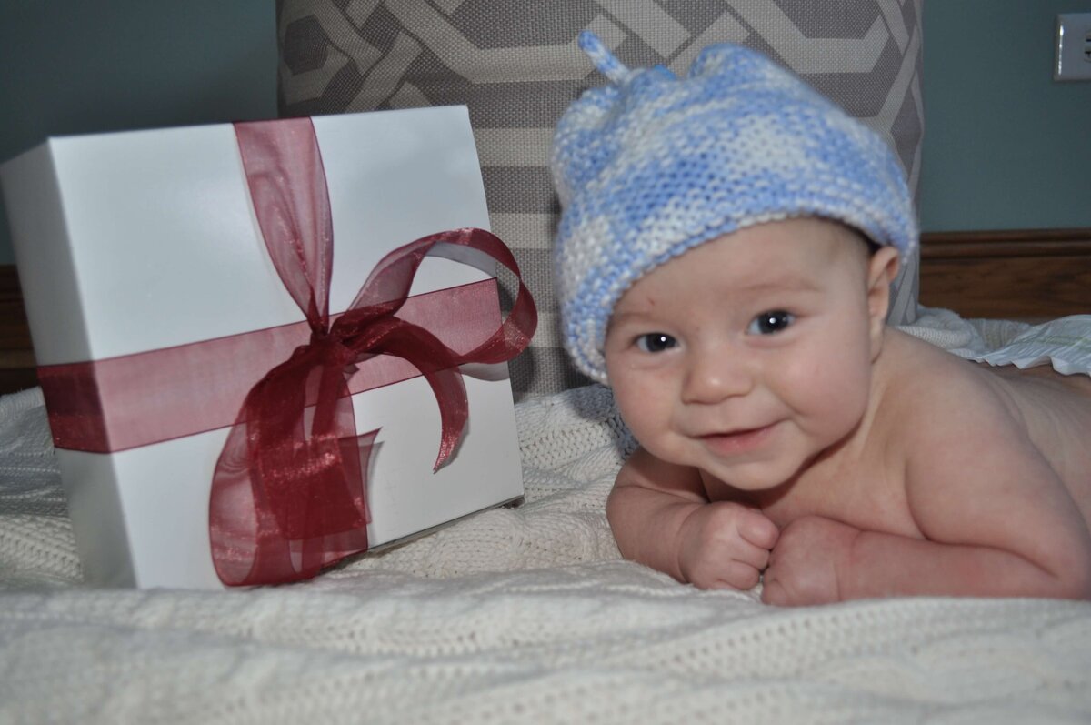 newborn-christmas