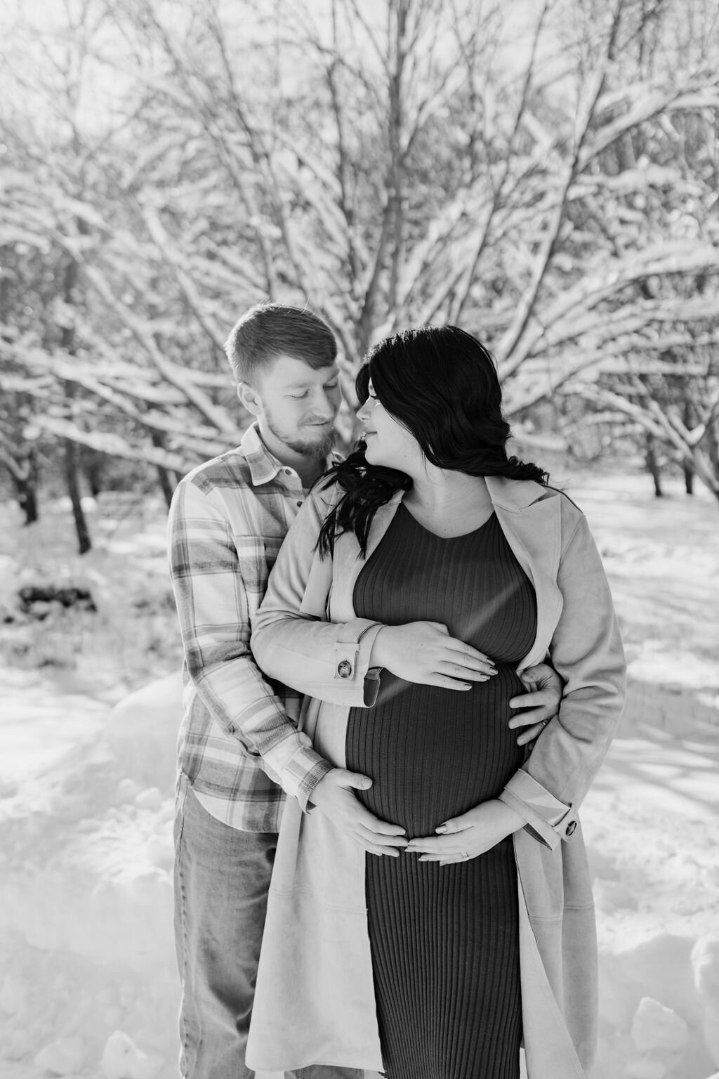 christina_ney_photography_wedding_engagement_lifestyle_photographer_dubuque_iowa_wedding_planning_assistance_adventurous_bold_laidback Family Photography37