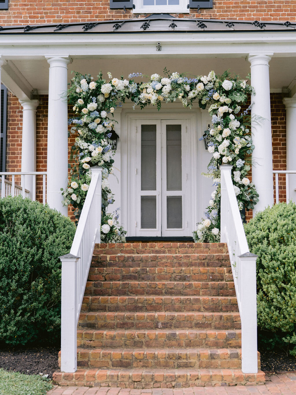 NikkiSanterre_EastCoastPrivateEstateWeddingPhotographer_Caroline&Ben-66